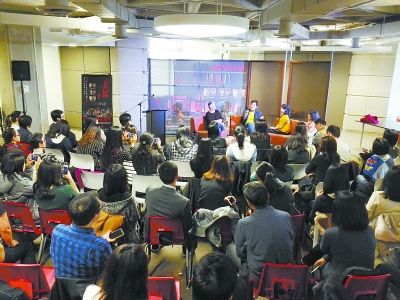 北京人艺话剧《茶馆》“搬进”加拿大大学社区(图1) 北京人艺话剧《茶馆》“搬进”加拿大大学社区(图1)