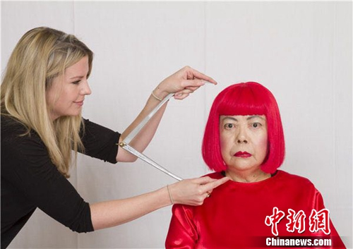 草间弥生艺术主题空间于香港杜莎夫人蜡像馆揭幕(图1) 草间弥生艺术主题空间于香港杜莎夫人蜡像馆揭幕(图1)