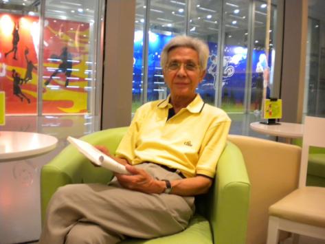 著名书法家曹利华应邀参加中华传统文化澳门行展览(图1) 著名书法家曹利华应邀参加中华传统文化澳门行展览(图1)