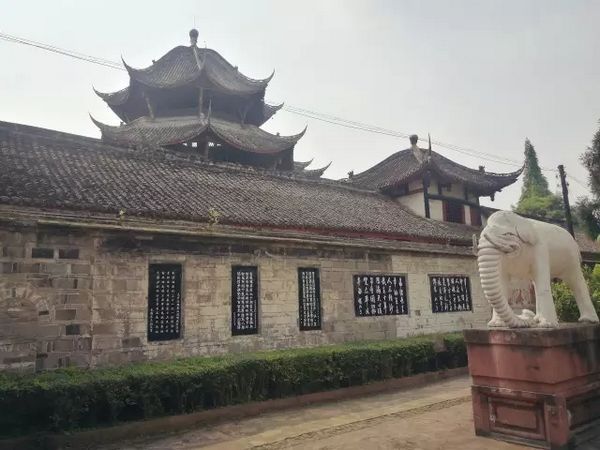 新津纯阳观,聚风落雨: 最具中国县城青春特色的老院子(图17) 新津纯阳观,聚风落雨: 最具中国县城青春特色的老院子(图17)