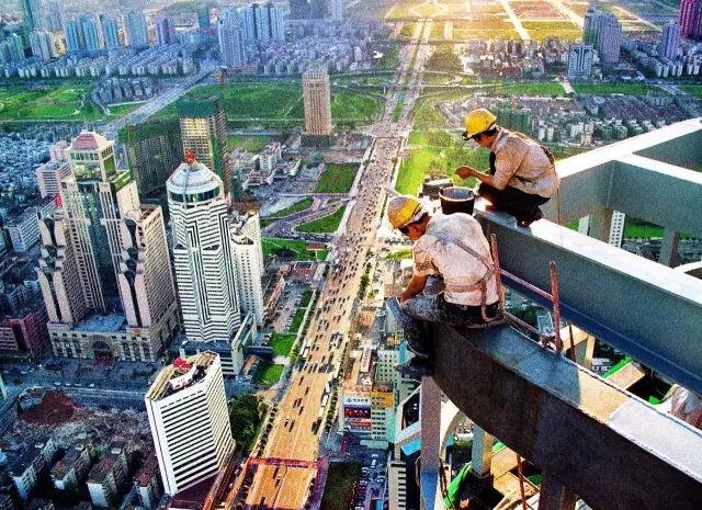 梦想飞扬——历届全国“群艺杯”摄影艺术作品展览集萃(图2) 梦想飞扬——历届全国“群艺杯”摄影艺术作品展览集萃(图2)