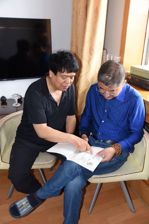 50年如一日坚守传统文化:记吉林敦化“殷氏文化”传人殷振德(图3) 50年如一日坚守传统文化:记吉林敦化“殷氏文化”传人殷振德(图3)