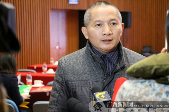 “民族语文故事”之四: 王杰清:传承民族文化的先行者(图2) “民族语文故事”之四: 王杰清:传承民族文化的先行者(图2)