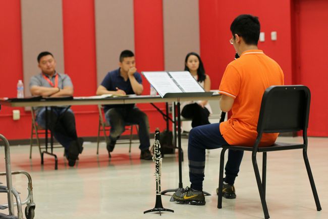 中华青少年交响乐团世界首演 105名学子用世界语言讲中国故事(图2) 中华青少年交响乐团世界首演 105名学子用世界语言讲中国故事(图2)