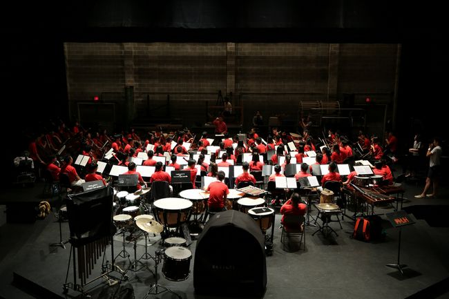 中华青少年交响乐团世界首演 105名学子用世界语言讲中国故事(图5) 中华青少年交响乐团世界首演 105名学子用世界语言讲中国故事(图5)