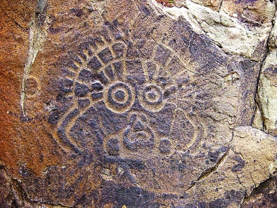 岩画:“一带一路”沿线国家相互沟通的印记 (图3) 岩画:“一带一路”沿线国家相互沟通的印记 (图3)