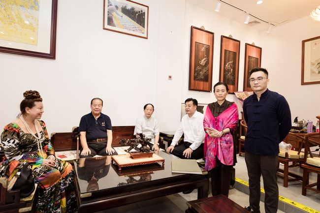 王同山狂草书法立论《大草赋》收藏鉴赏会在深圳举办(图5) 王同山狂草书法立论《大草赋》收藏鉴赏会在深圳举办(图5)