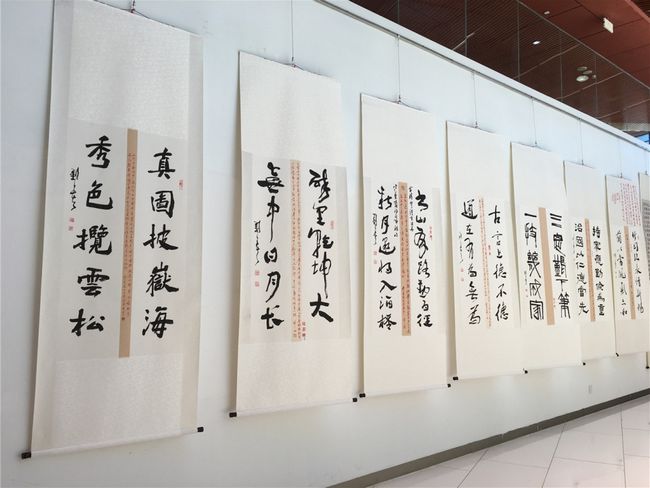 “八一梦,剑笔丹心”——刘参书画印作品展在宁波开幕(图12) “八一梦,剑笔丹心”——刘参书画印作品展在宁波开幕(图12)