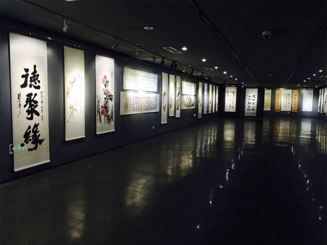 “八一梦,剑笔丹心”——刘参书画印作品展在宁波开幕(图7) “八一梦,剑笔丹心”——刘参书画印作品展在宁波开幕(图7)