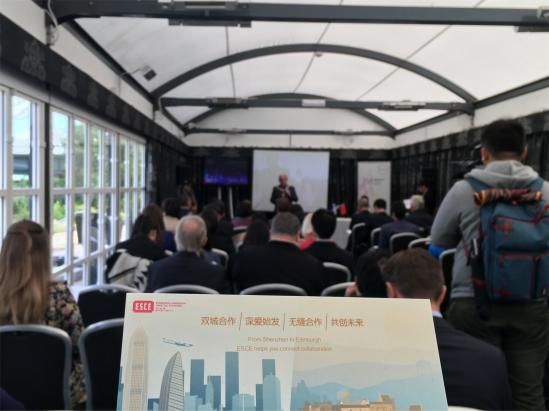 深爱中心助力“智造深圳”亮相爱丁堡艺穗节(图1) 深爱中心助力“智造深圳”亮相爱丁堡艺穗节(图1)