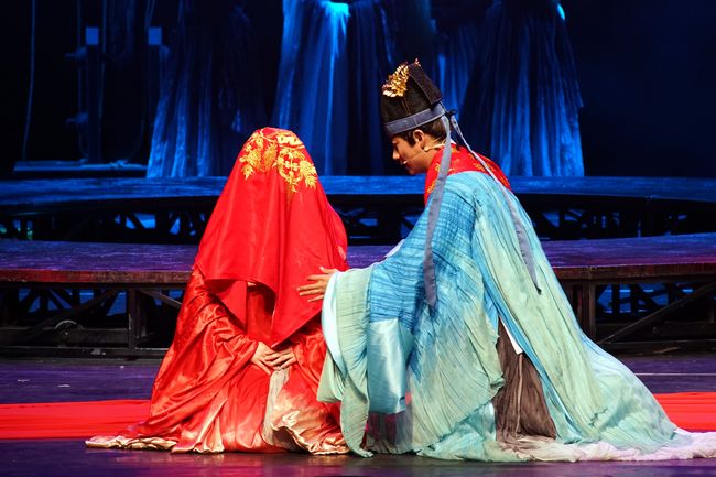 《此心光明》:阳明心学在舞台上的史诗呈现(图3) 《此心光明》:阳明心学在舞台上的史诗呈现(图3)