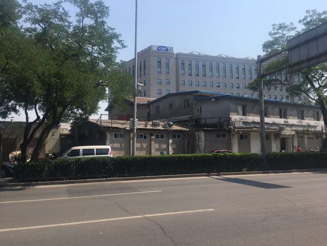 打赢攻坚战 又添新战果——曙光街道完成“开墙破洞”两年整治任务量的233%(图3) 打赢攻坚战 又添新战果——曙光街道完成“开墙破洞”两年整治任务量的233%(图3)