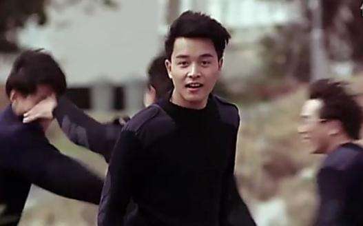 张国荣诞辰61周年 在歌曲与电影中与他再续"前缘"(图6) 张国荣诞辰61周年 在歌曲与电影中与他再续"前缘"(图6)