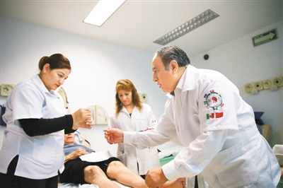 外国人爱上中国文化(图3) 外国人爱上中国文化(图3)