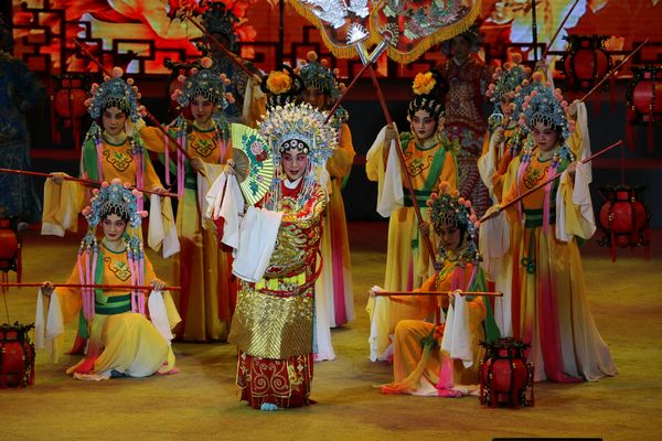 11国剧团共聚中国—东盟戏剧周(图2) 11国剧团共聚中国—东盟戏剧周(图2)