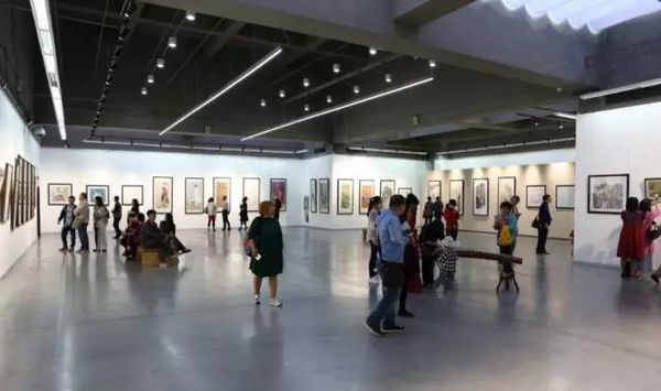 2017中国．盘锦全国工笔画博览会在辽河美术馆举办(图3)