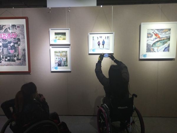 大美陕西助残书画摄影作品展启幕(图2)