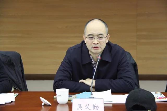 陈玺长篇小说《一抹沧桑》作品研讨会在北京举行(图2) 陈玺长篇小说《一抹沧桑》作品研讨会在北京举行(图2)