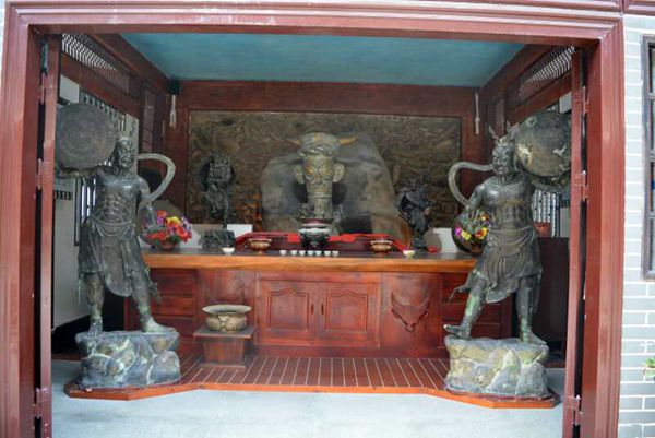 世界铜鼓之乡民间铜鼓收藏馆(图4) 世界铜鼓之乡民间铜鼓收藏馆(图4)