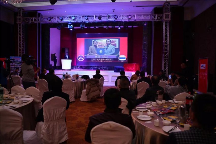 中国“一带一路”青岛城市影视联盟正式启动(图4) 中国“一带一路”青岛城市影视联盟正式启动(图4)