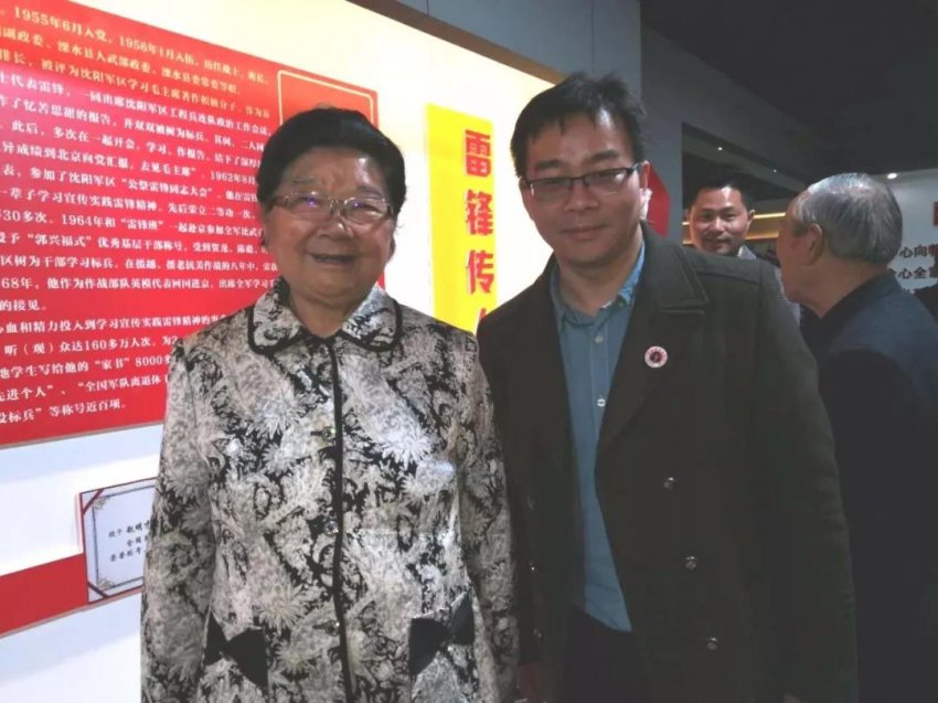 岳继承书法篆刻作品展在南京大金山雷锋纪念馆举办(图1) 岳继承书法篆刻作品展在南京大金山雷锋纪念馆举办(图1)