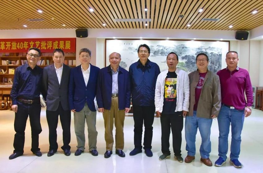 东莞市作协组织举行学习习近平总书记系列重要讲话精神与文艺创作分享会(图3) 东莞市作协组织举行学习习近平总书记系列重要讲话精神与文艺创作分享会(图3)