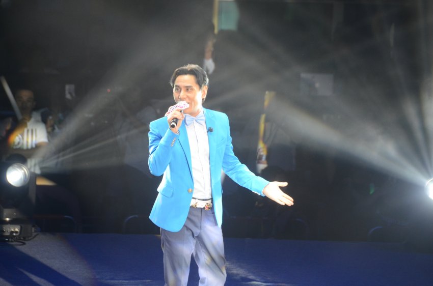 华语群星广东巡回演唱会东莞站众星闪耀(图13)