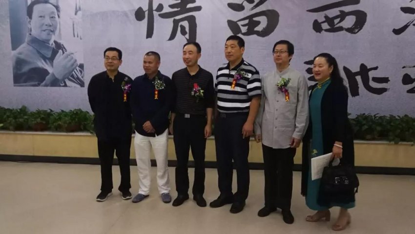 “情留西海,墨洒昆仑--李德西书法遗作展”在西宁隆重开幕(图1) “情留西海,墨洒昆仑--李德西书法遗作展”在西宁隆重开幕(图1)