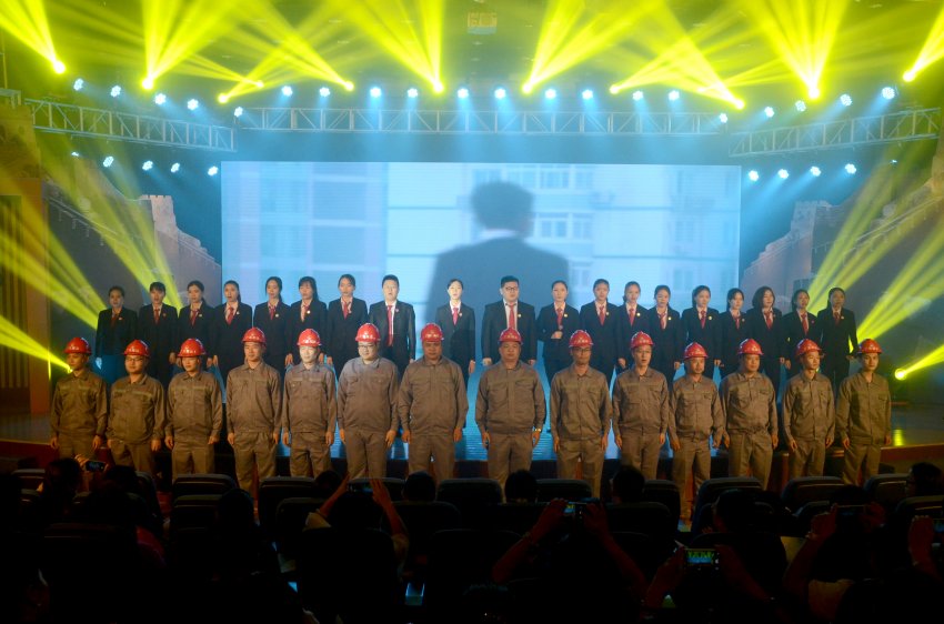 朗吟中国梦 诵唱莞乡情(图7)