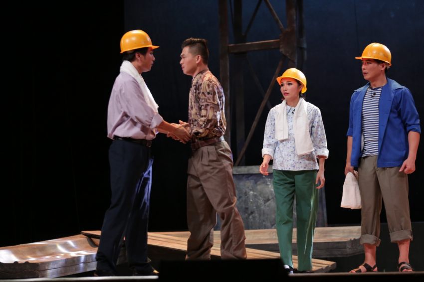 粤剧《惊蛰》入选“全国优秀现实题材舞台艺术作品展演”(图5) 粤剧《惊蛰》入选“全国优秀现实题材舞台艺术作品展演”(图5)