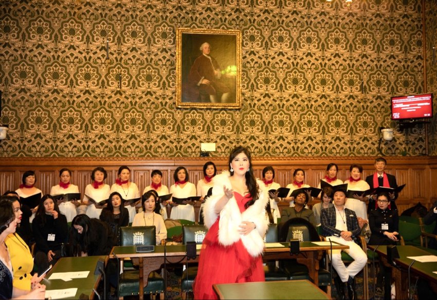 英国国会大厦唱响《中国梦》(图4)