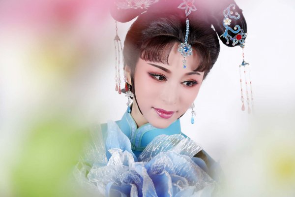 越剧花旦徐琴的戏剧人生