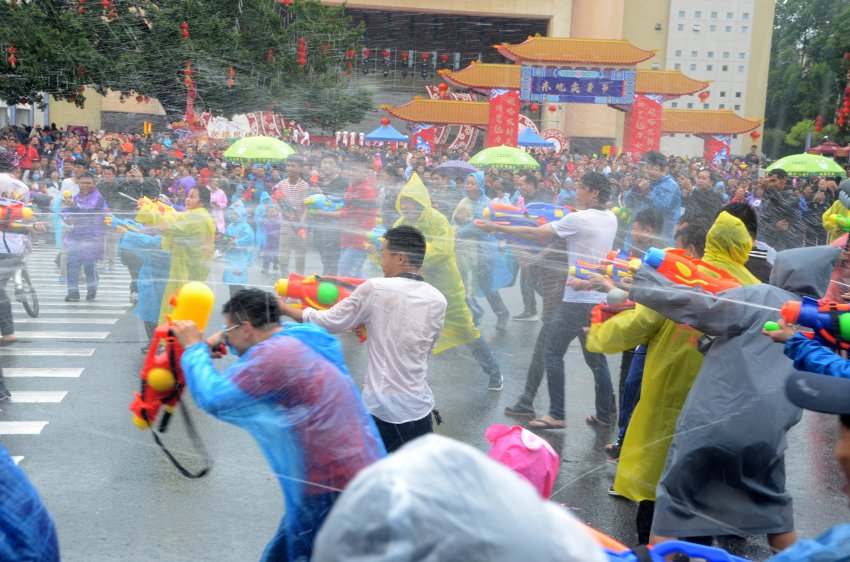 东莞东坑“二月初二卖身节”再现农耕民俗新魅力(图2)