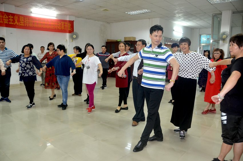 著名粤剧艺术家授课 培养粤曲传承中坚力量(图4)