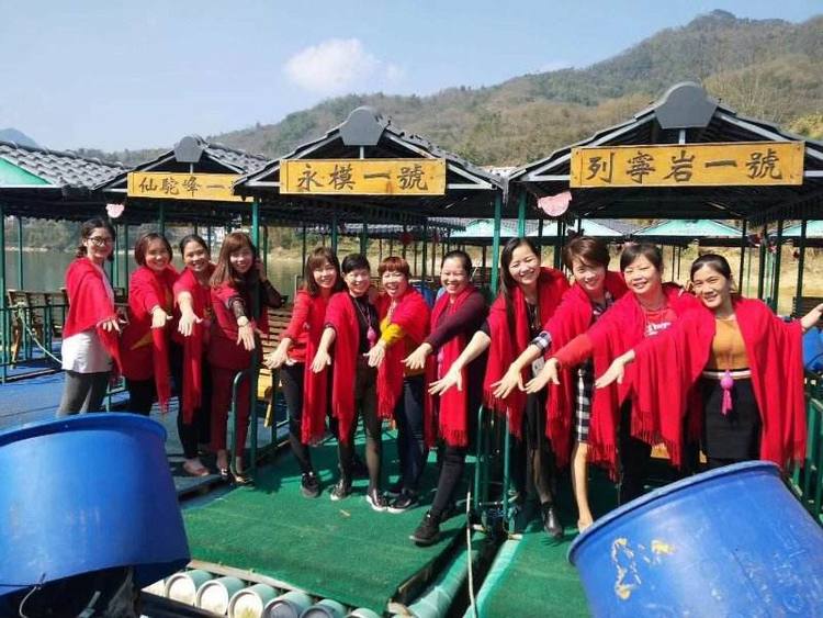 醉美东兰坡豪湖:中国西南又一旅游圣地崛起(图10) 醉美东兰坡豪湖:中国西南又一旅游圣地崛起(图10)