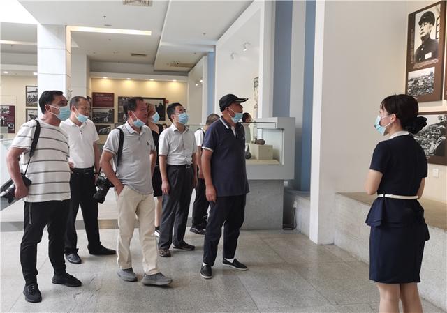 南康区客家联谊会前往河源、梅洲学习考察(图5) 南康区客家联谊会前往河源、梅洲学习考察(图5)