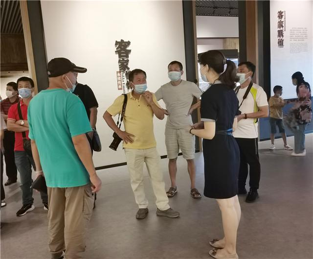 南康区客家联谊会前往河源、梅洲学习考察(图8) 南康区客家联谊会前往河源、梅洲学习考察(图8)