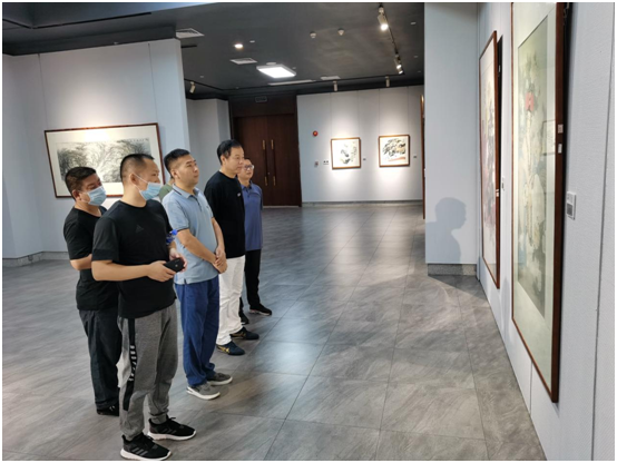 庆国庆迎中秋 旭生美术馆40幅馆藏作品带你感受文化气息(图4) 庆国庆迎中秋 旭生美术馆40幅馆藏作品带你感受文化气息(图4)