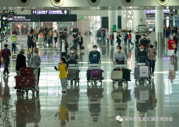 “鹏城赋彩·奋楫扬帆”《深圳宝安摄影12相》第五集主题摄影艺术展参展艺术家(图18) “鹏城赋彩·奋楫扬帆”《深圳宝安摄影12相》第五集主题摄影艺术展参展艺术家(图18)