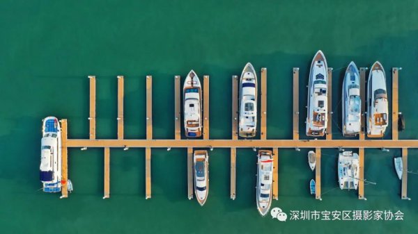 “鹏城赋彩·奋楫扬帆”《深圳宝安摄影12相》第五集主题摄影艺术展参展艺术家(图28) “鹏城赋彩·奋楫扬帆”《深圳宝安摄影12相》第五集主题摄影艺术展参展艺术家(图28)