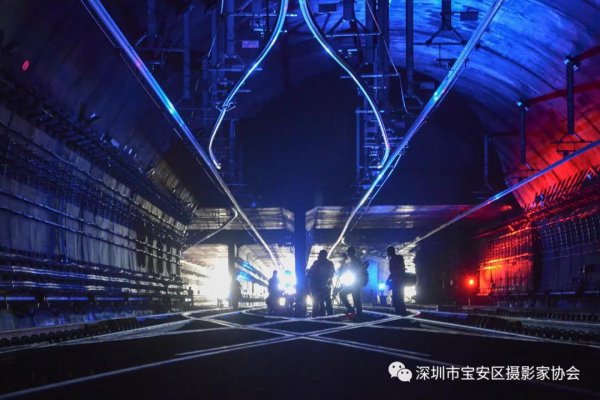 “鹏城赋彩·奋楫扬帆”《深圳宝安摄影12相》第五集主题摄影艺术展参展艺术家(图56) “鹏城赋彩·奋楫扬帆”《深圳宝安摄影12相》第五集主题摄影艺术展参展艺术家(图56)