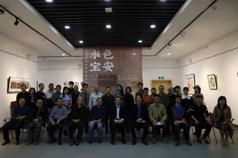 “水色宝安”深圳市宝安区美术教师提名展第十场(水彩篇)在宝安开展(图4) “水色宝安”深圳市宝安区美术教师提名展第十场(水彩篇)在宝安开展(图4)