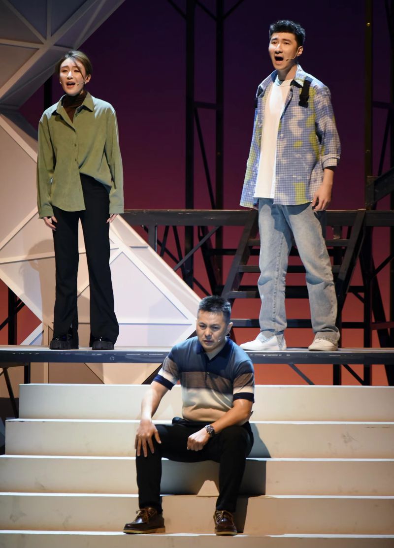 音乐剧《青春湾区四重奏》谱写湾区青年奋斗图鉴|以青春之我,唱出湾区“最美”的青春之歌(图4) 音乐剧《青春湾区四重奏》谱写湾区青年奋斗图鉴|以青春之我,唱出湾区“最美”的青春之歌(图4)