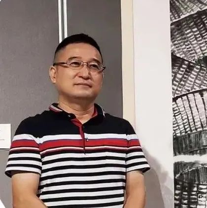 张文林陶瓷艺术作品展在“宝安1990”开幕(图12) 张文林陶瓷艺术作品展在“宝安1990”开幕(图13)