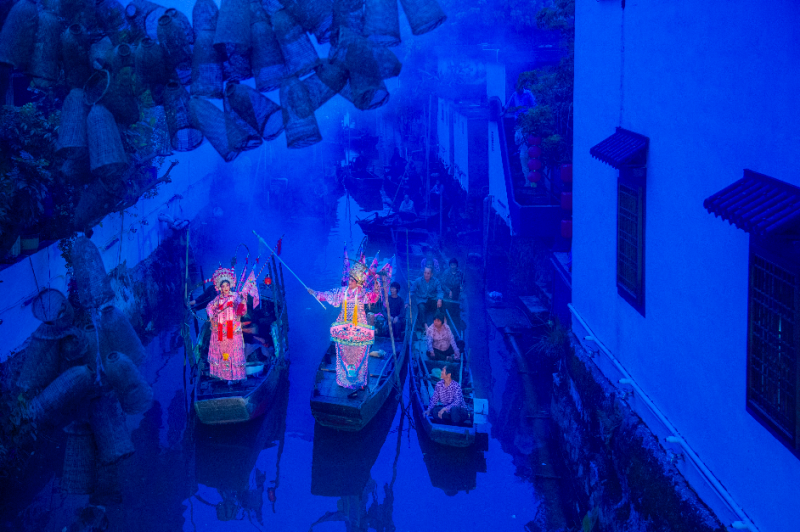 征稿启事|感光度:新时代 新风尚——第十一届“群艺杯”全国摄影艺术展览(图9) 征稿启事|感光度:新时代 新风尚——第十一届“群艺杯”全国摄影艺术展览(图12)