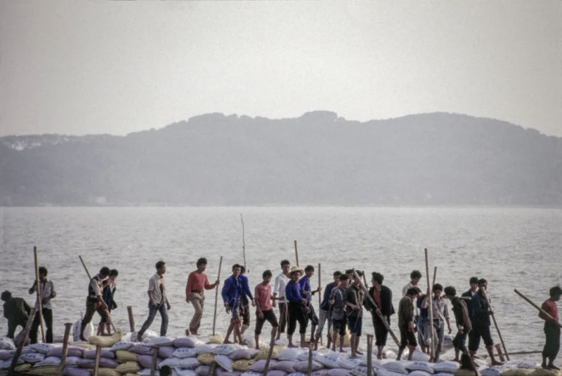 展讯 |时光影像一一朱宪民《珠三角50年》摄影作品收藏展(图26) 展讯 |时光影像一一朱宪民《珠三角50年》摄影作品收藏展(图26)