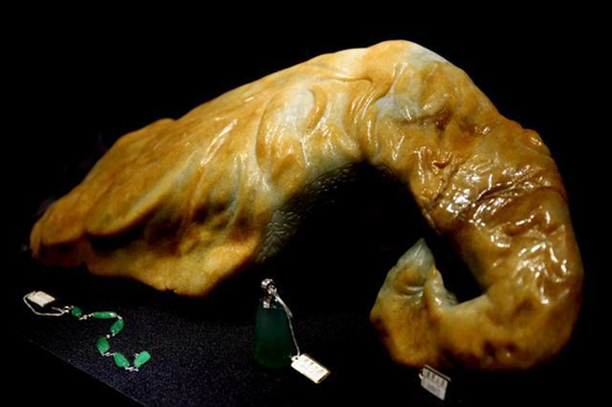 方卡东的艺术洞察与荣宝斋的翡翠时间(图2) 方卡东的艺术洞察与荣宝斋的翡翠时间(图2)