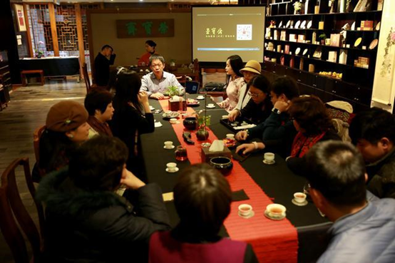 方卡东的艺术洞察与荣宝斋的翡翠时间(图5) 方卡东的艺术洞察与荣宝斋的翡翠时间(图5)