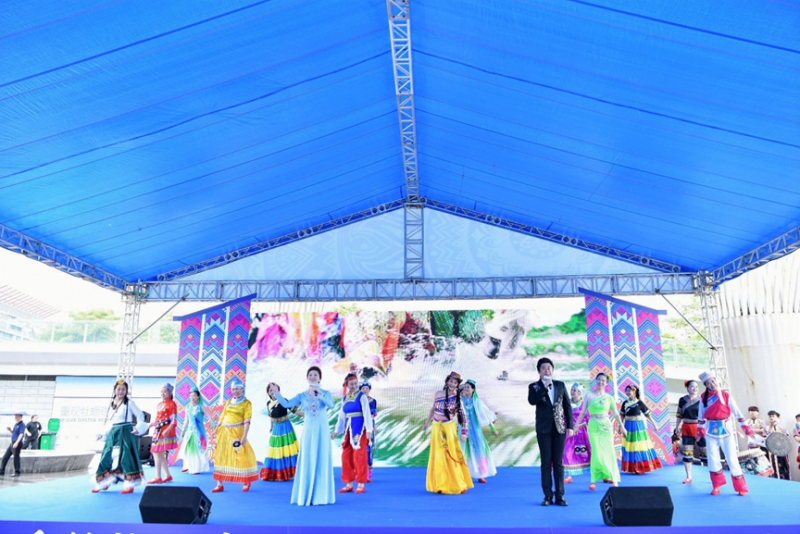 "千丝拉面中国心 共系民族团结情 "宝安区第四届拉面技能大赛暨民族文化节成功举办(图2) "千丝拉面中国心 共系民族团结情 "宝安区第四届拉面技能大赛暨民族文化节成功举办(图2)