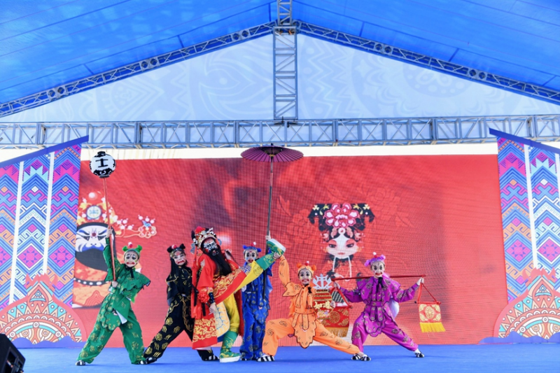 "千丝拉面中国心 共系民族团结情 "宝安区第四届拉面技能大赛暨民族文化节成功举办(图4) "千丝拉面中国心 共系民族团结情 "宝安区第四届拉面技能大赛暨民族文化节成功举办(图4)